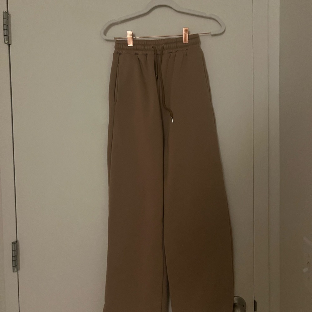 ✨ BUY 1 GET 1 FREE CLOTHING SALE ✨ Beige Sweatpants